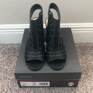 Vince Camuto sandals